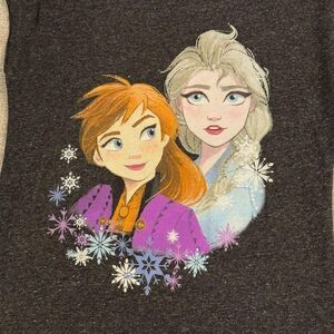Disney Frozen Elsa and Anna Tee Shirt- Adult S Basic Style Super Soft‎ Tee Shirt